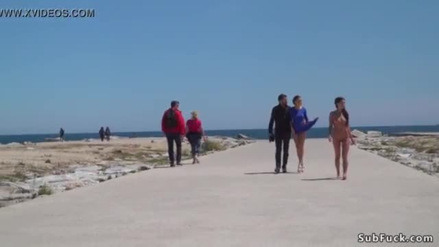 Nude spanish beauty walked on the beach